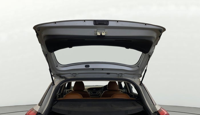 2016 Hyundai Elite i20 SPORTZ 1.2, Petrol, Manual, 41,027 km, Boot Door Open