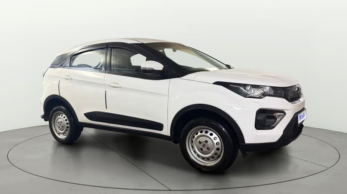 2023 Tata NEXON XE PETROL, Petrol, Manual, 20,677 km, Right Front Diagonal