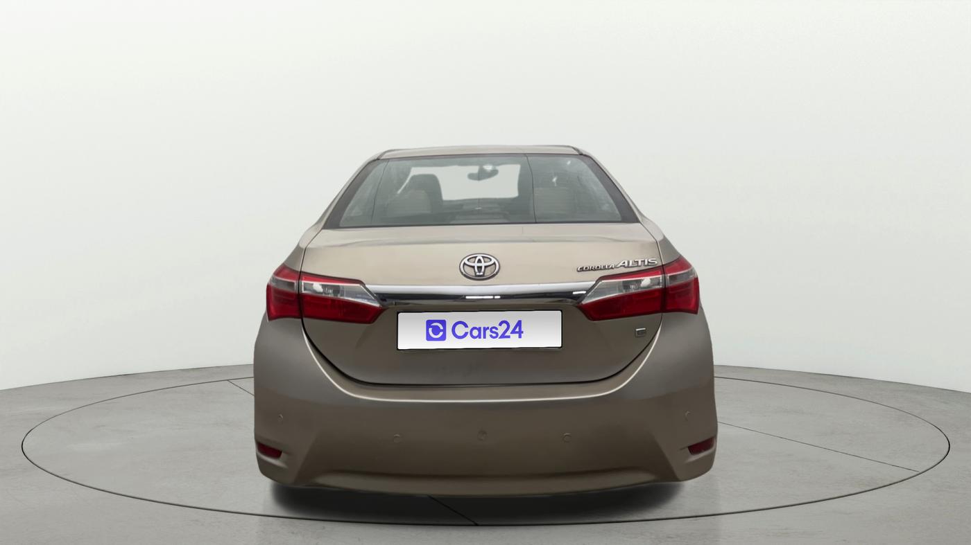 2015 Toyota Corolla Altis G PETROL, Petrol, Manual, 1,02,213 km, Back/Rear