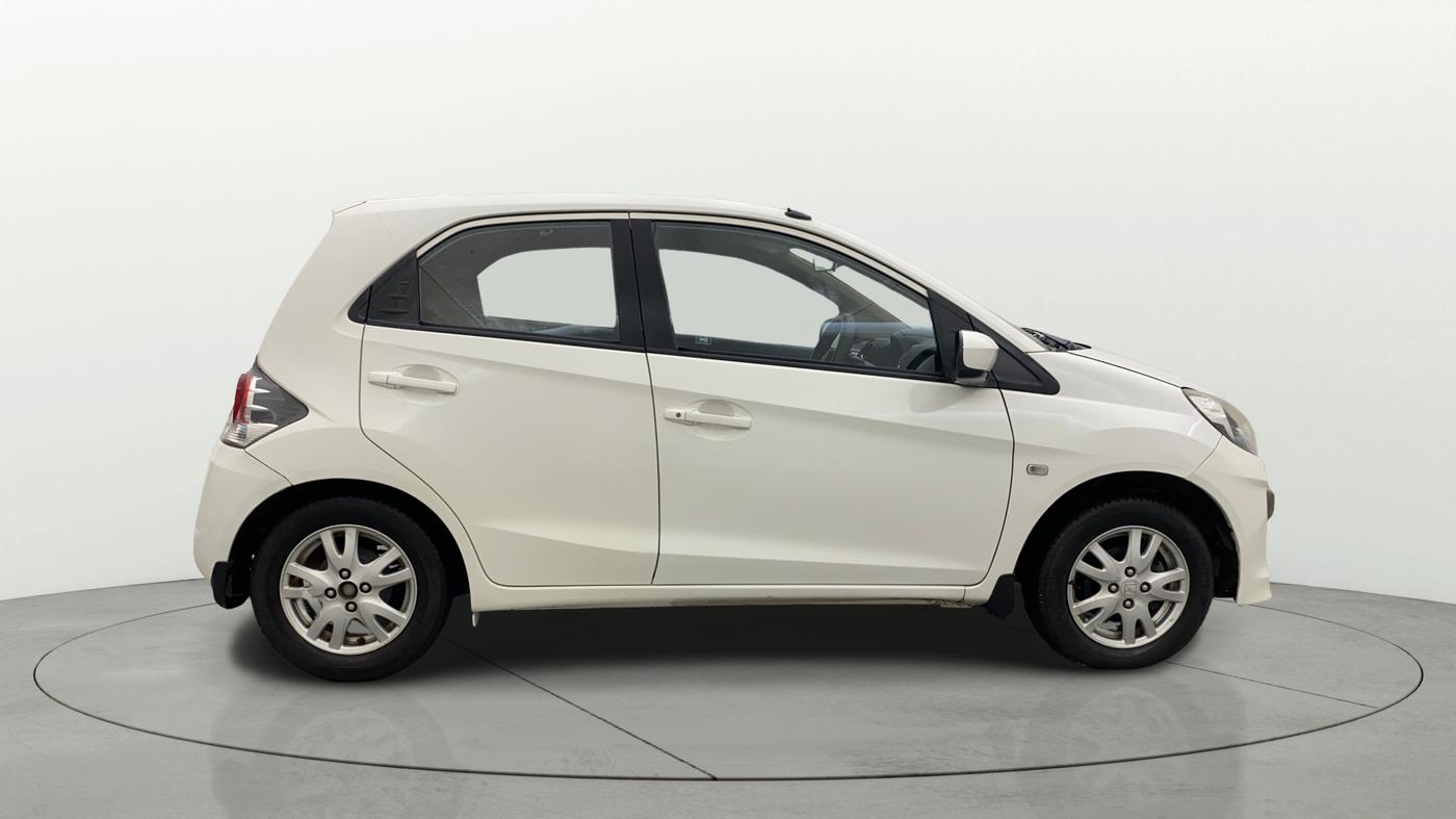 2015 Honda Brio VX AT, CNG, Automatic, 75,747 km, Right Side View