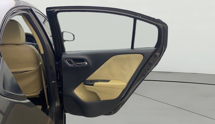 2018 Honda City 1.5L I-VTEC V MT, Petrol, Manual, 1,28,745 km, RHS Rear Door