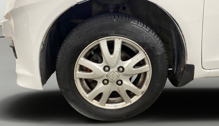 2014 Honda Brio V MT, Petrol, Manual, 85,790 km, Left Front Wheel