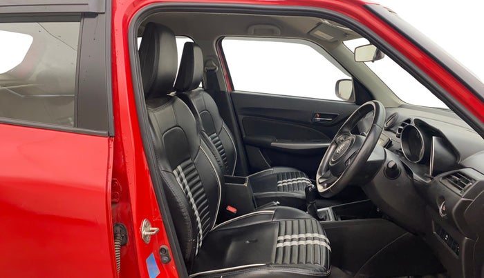2022 Maruti Swift ZXI, Petrol, Manual, 71,612 km, Right Side Front Door Cabin