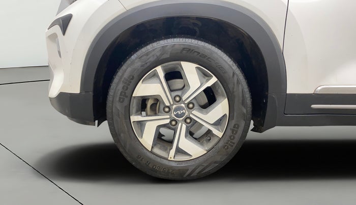 2022 KIA SONET HTX 1.5, Diesel, Manual, 49,501 km, Left Front Wheel