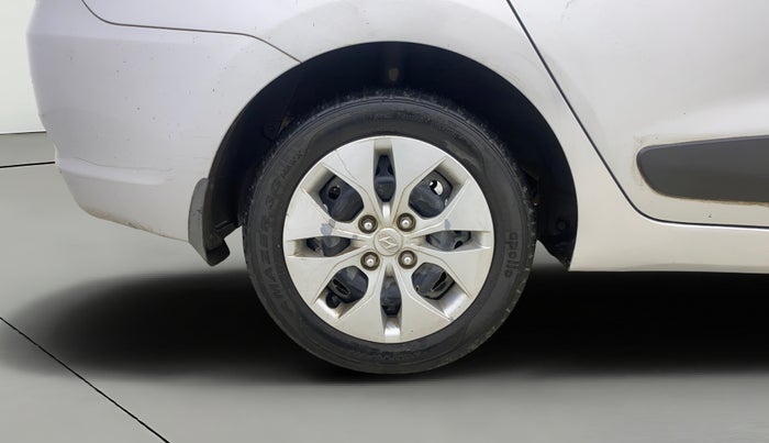 2015 Hyundai Xcent S 1.2, Petrol, Manual, 71,697 km, Right Rear Wheel