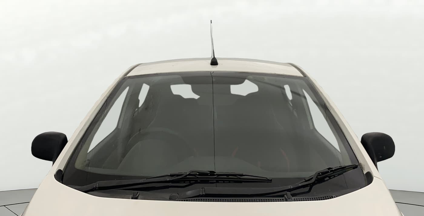 2018 Hyundai Eon ERA PLUS (O), Petrol, Manual, 1,02,108 km, Front Windshield