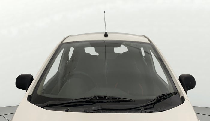 2018 Hyundai Eon ERA PLUS (O), Petrol, Manual, 1,02,088 km, Front Windshield
