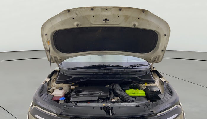 2023 KIA CARENS PRESTIGE 1.5 DIESEL IMT 7 STR, Diesel, Manual, 1,02,184 km, Open Bonet