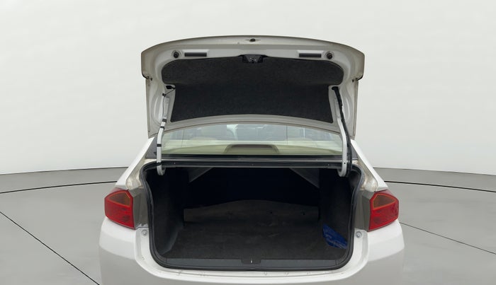 2017 Honda City 1.5L I-VTEC V MT, Petrol, Manual, 39,700 km, Boot Door Open