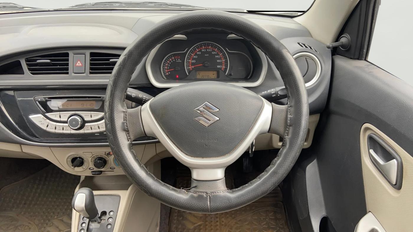 2017 Maruti Alto K10 VXI (O) AMT, Petrol, Automatic, 20,770 km, Steering Wheel Close Up