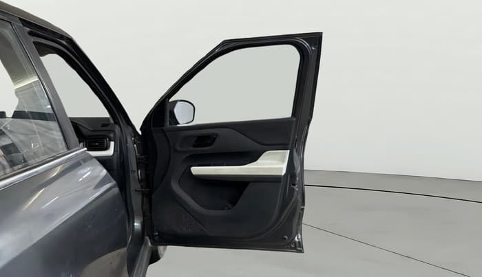 2023 Tata PUNCH PURE MT, Petrol, Manual, 76,618 km, RHS Front Door