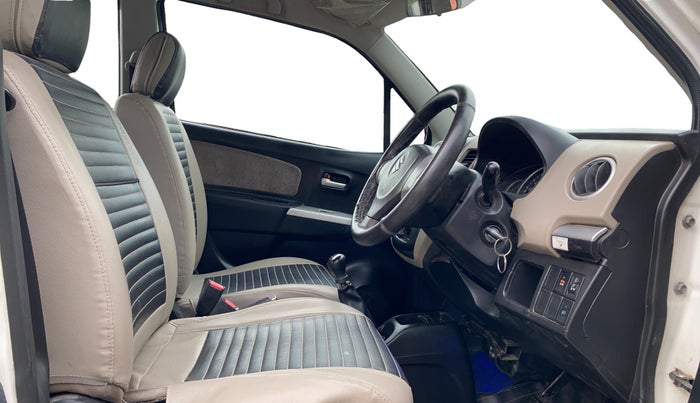 2015 Maruti Wagon R 1.0 VXI, Petrol, Manual, 70,351 km, Right Side Front Door Cabin