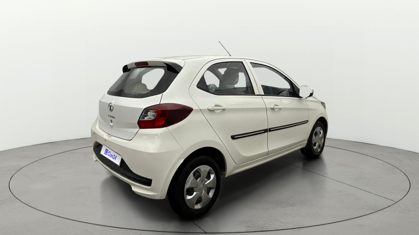 2021 Tata Tiago XT (O) PETROL, Petrol, Manual, 31,998 km, Right Back Diagonal
