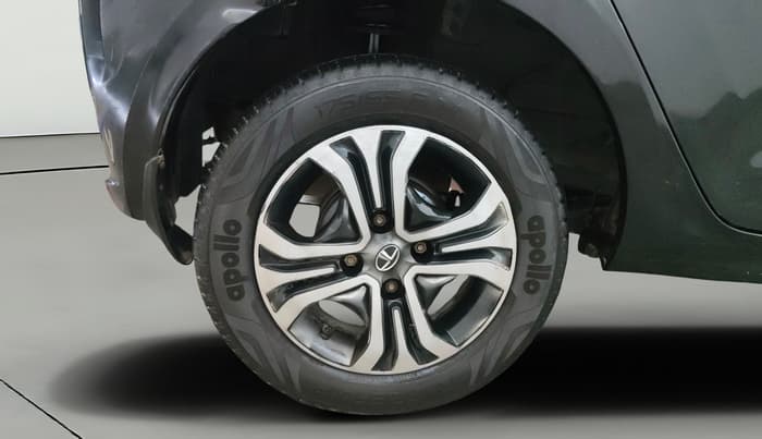 2022 Tata TIGOR XZ PLUS CNG, CNG, Manual, 74,369 km, Right Rear Wheel