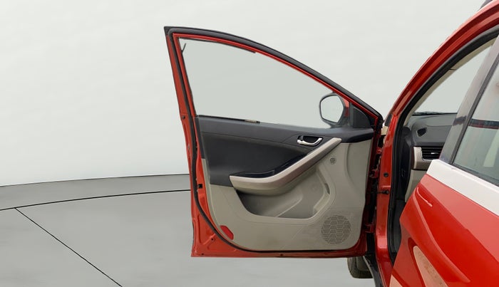 2019 Tata NEXON XZ PLUS DIESEL, Diesel, Manual, 75,785 km, LHS Front Door