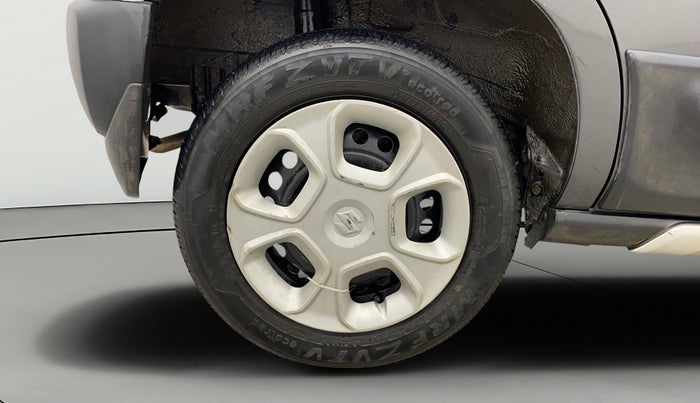 2020 Maruti S PRESSO VXI+, Petrol, Manual, 62,279 km, Right Rear Wheel