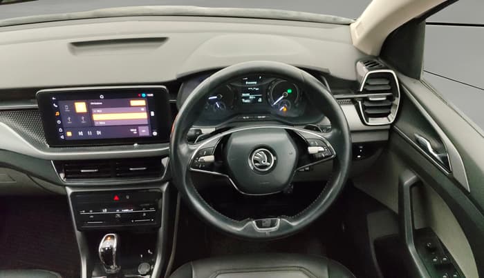 2021 Skoda KUSHAQ AMBITION 1.0L TSI AT, Petrol, Automatic, 1,12,663 km, Steering Wheel Close Up