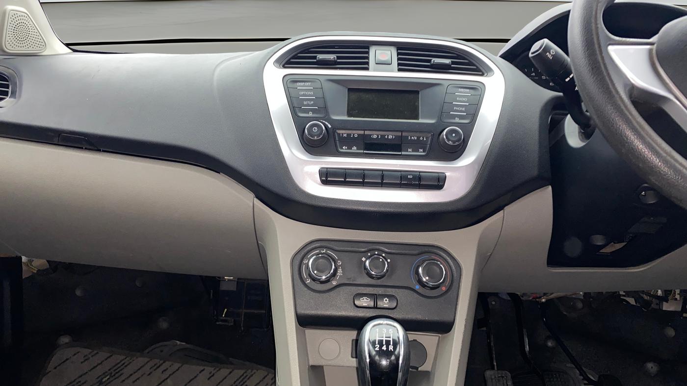 2017 Tata Tiago XT PETROL, Petrol, Manual, 88,234 km, Air Conditioner