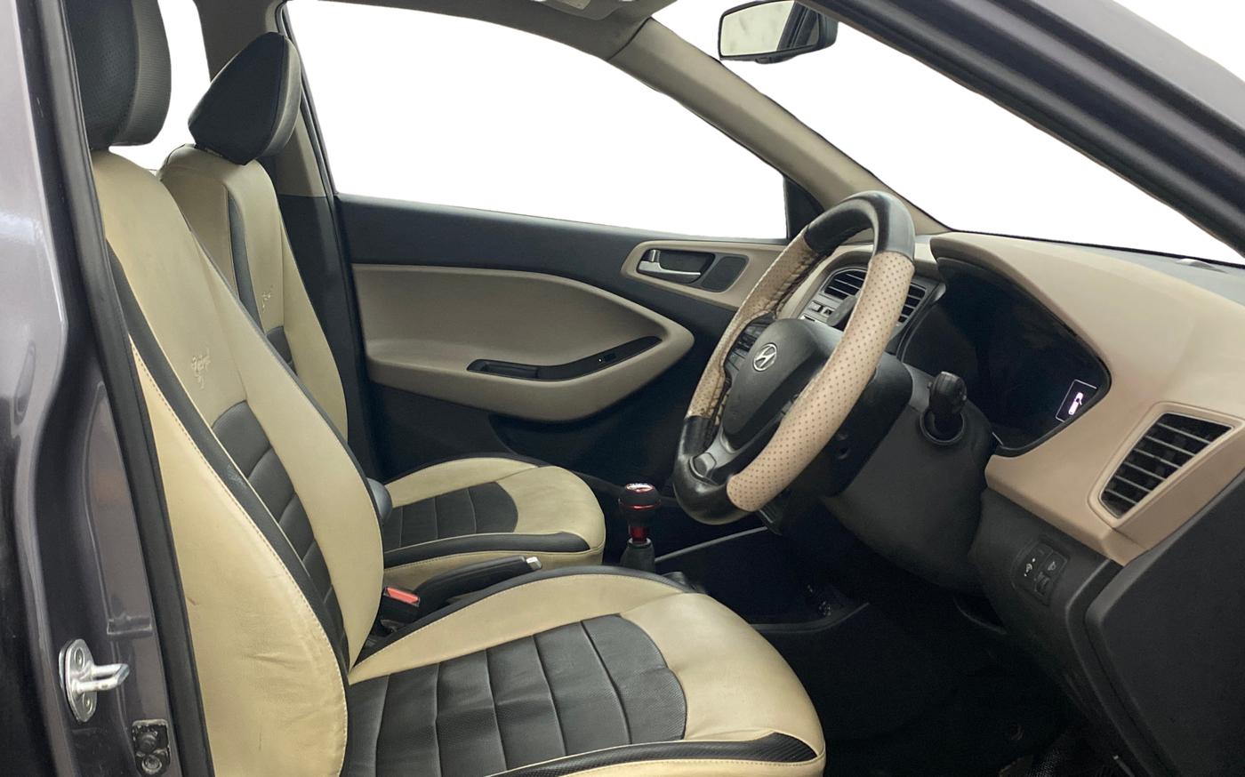 2015 Hyundai Elite i20 ASTA 1.2, Petrol, Manual, 33,732 km, Right Side Front Door Cabin