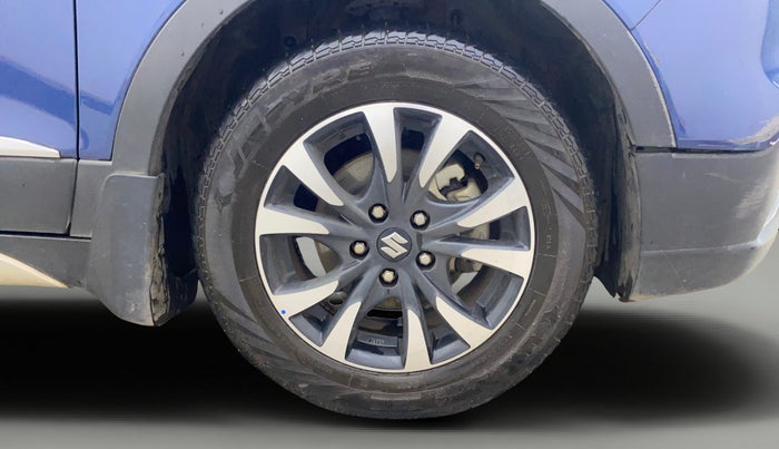 2021 Maruti S Cross ZETA AT 1.5, Petrol, Automatic, 30,141 km, Right Front Wheel