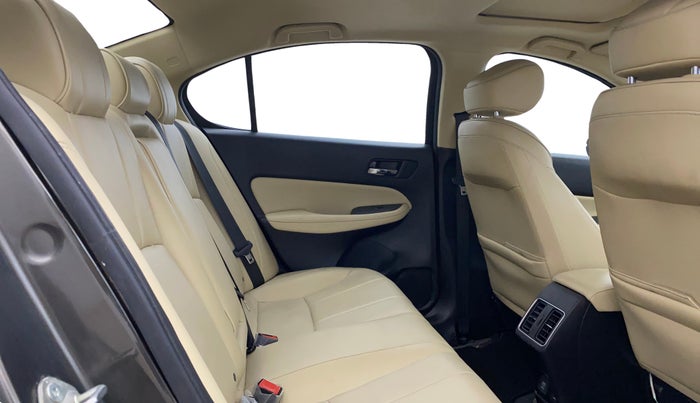 2021 Honda City 1.5L I-VTEC ZX, Petrol, Manual, 40,709 km, Right Side Rear Door Cabin