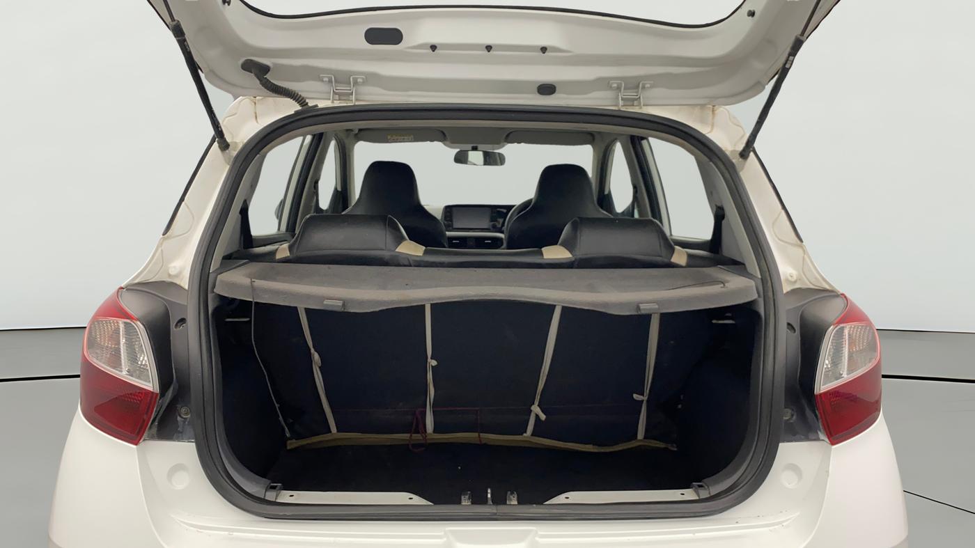 2021 Hyundai GRAND I10 NIOS SPORTZ 1.2 KAPPA VTVT, Petrol, Manual, 35,253 km, Boot Open Zoomed View