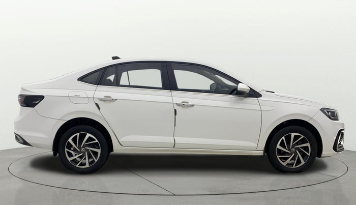 2023 Volkswagen VIRTUS TOPLINE TSI 1.0 MT, Petrol, Manual, 45,319 km, Right Side View