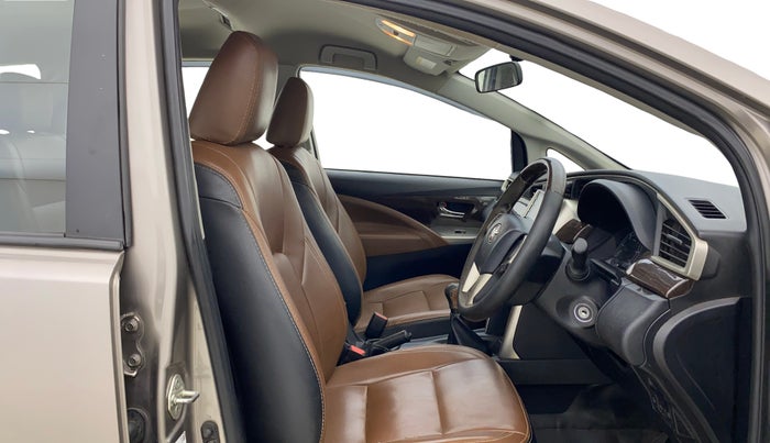 2021 Toyota Innova Crysta 2.4 G 7 STR, Diesel, Manual, 94,639 km, Right Side Front Door Cabin