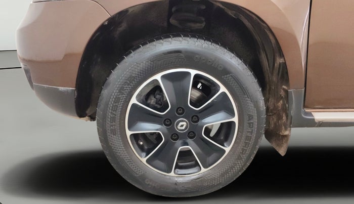 2017 Renault Duster 110 PS RXZ 4X2 AMT DIESEL, Diesel, Automatic, 75,759 km, Left Front Wheel