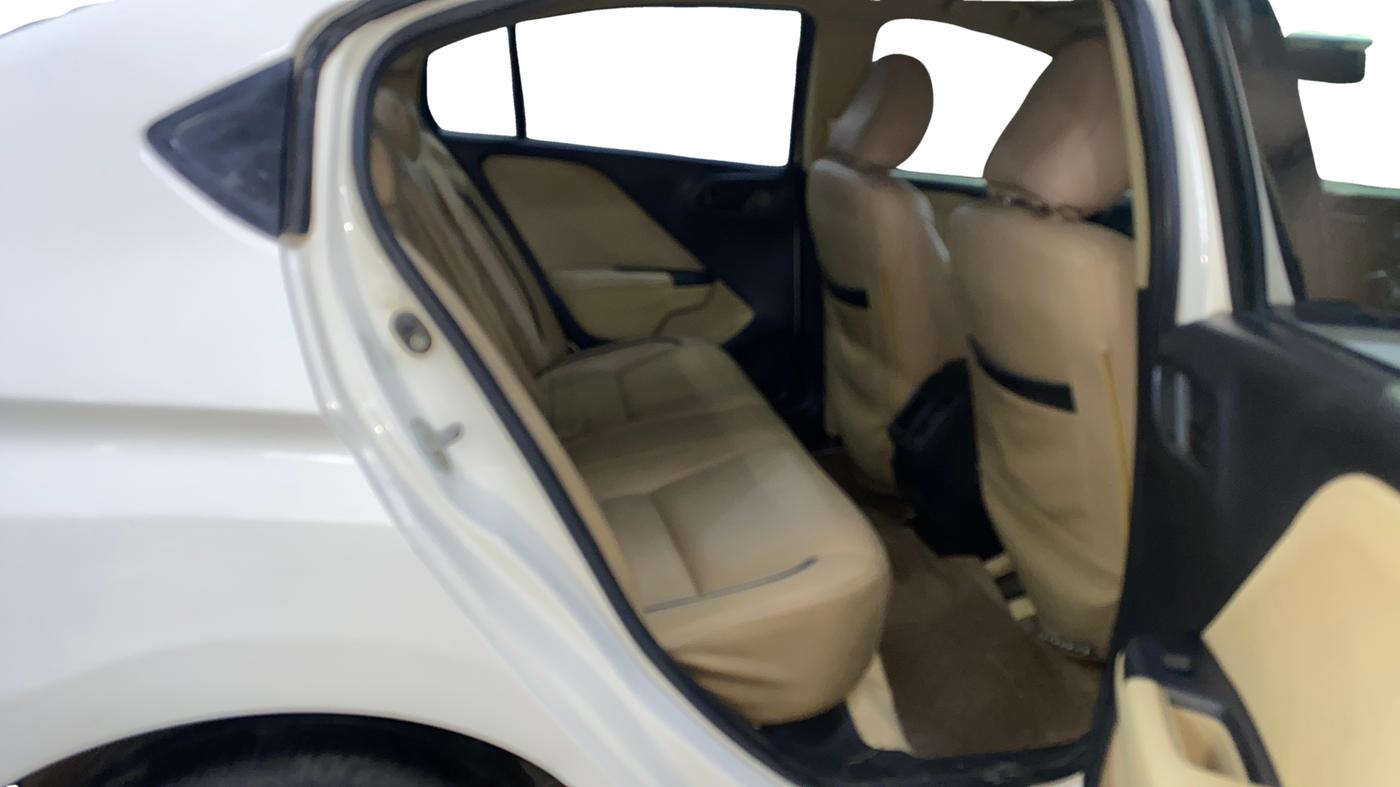 2015 Honda City 1.5L I-VTEC SV CVT, Petrol, Automatic, 78,160 km, Right Side Rear Door Cabin