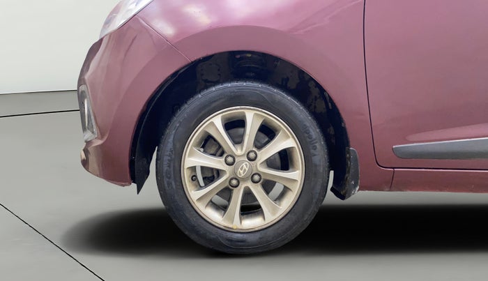 2015 Hyundai Grand i10 ASTA (O) 1.2 KAPPA VTVT, Petrol, Manual, 1,15,614 km, Left Front Wheel