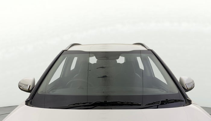 2023 KIA CARENS PRESTIGE 1.5 DIESEL IMT 7 STR, Diesel, Manual, 1,02,184 km, Front Windshield