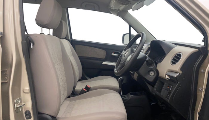 2016 Maruti Wagon R 1.0 VXI AMT, Petrol, Automatic, 95,709 km, Right Side Front Door Cabin