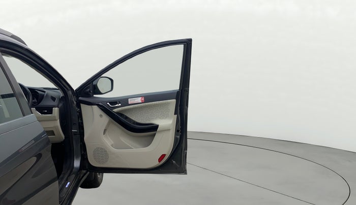 2023 Tata NEXON XZA PLUS (L), Petrol, Automatic, 22,611 km, RHS Front Door