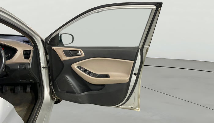 2016 Hyundai Elite i20 SPORTZ 1.2, Petrol, Manual, 35,991 km, RHS Front Door