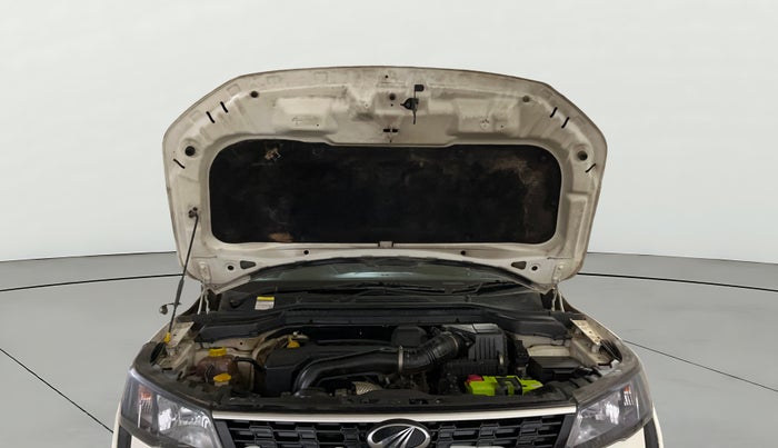 2021 Mahindra XUV300 W4 1.5 DIESEL, Diesel, Manual, 25,791 km, Open Bonet