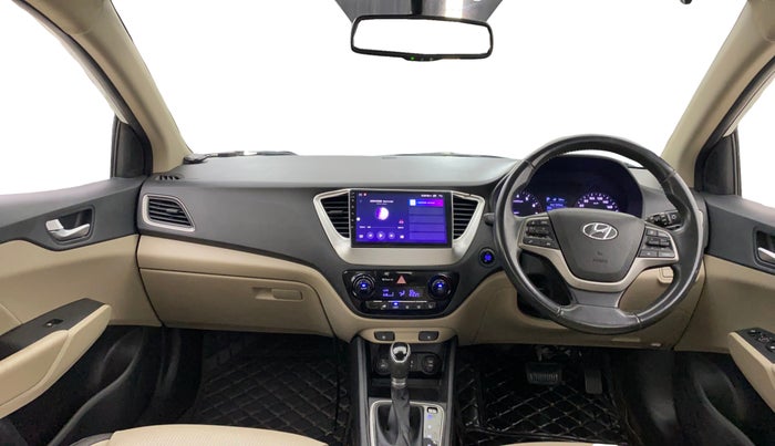 2017 Hyundai Verna 1.6 VTVT SX (O) AT, Petrol, Automatic, 71,150 km, Dashboard