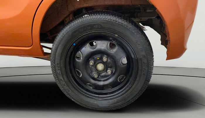 2015 Maruti Alto K10 VXI, Petrol, Manual, 32,364 km, Left Rear Wheel