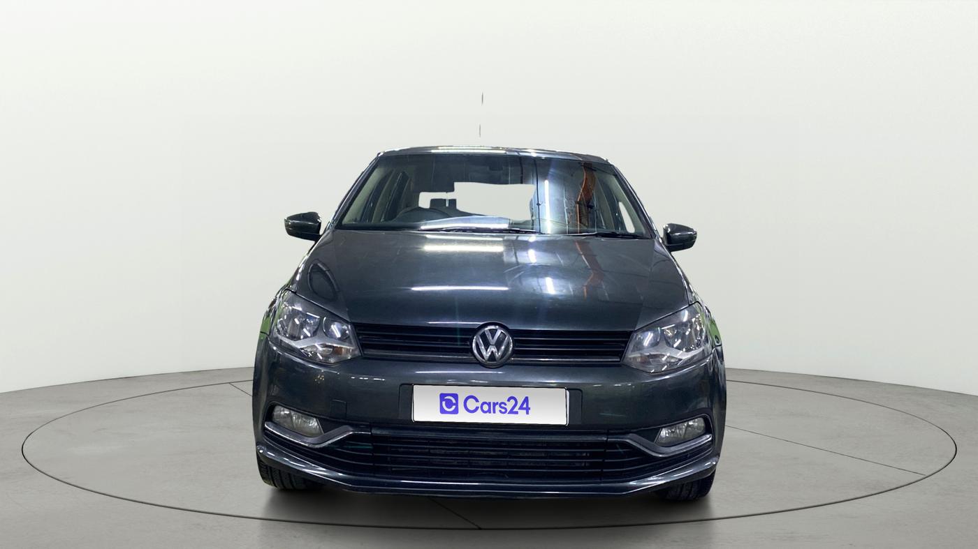 2016 Volkswagen Polo HIGHLINE1.2L, Petrol, Manual, 85,365 km, Front