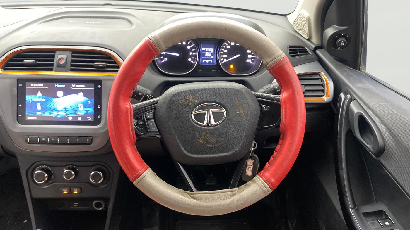 2019 Tata TIAGO NRG PETROL, Petrol, Manual, 57,522 km, Steering Wheel Close Up