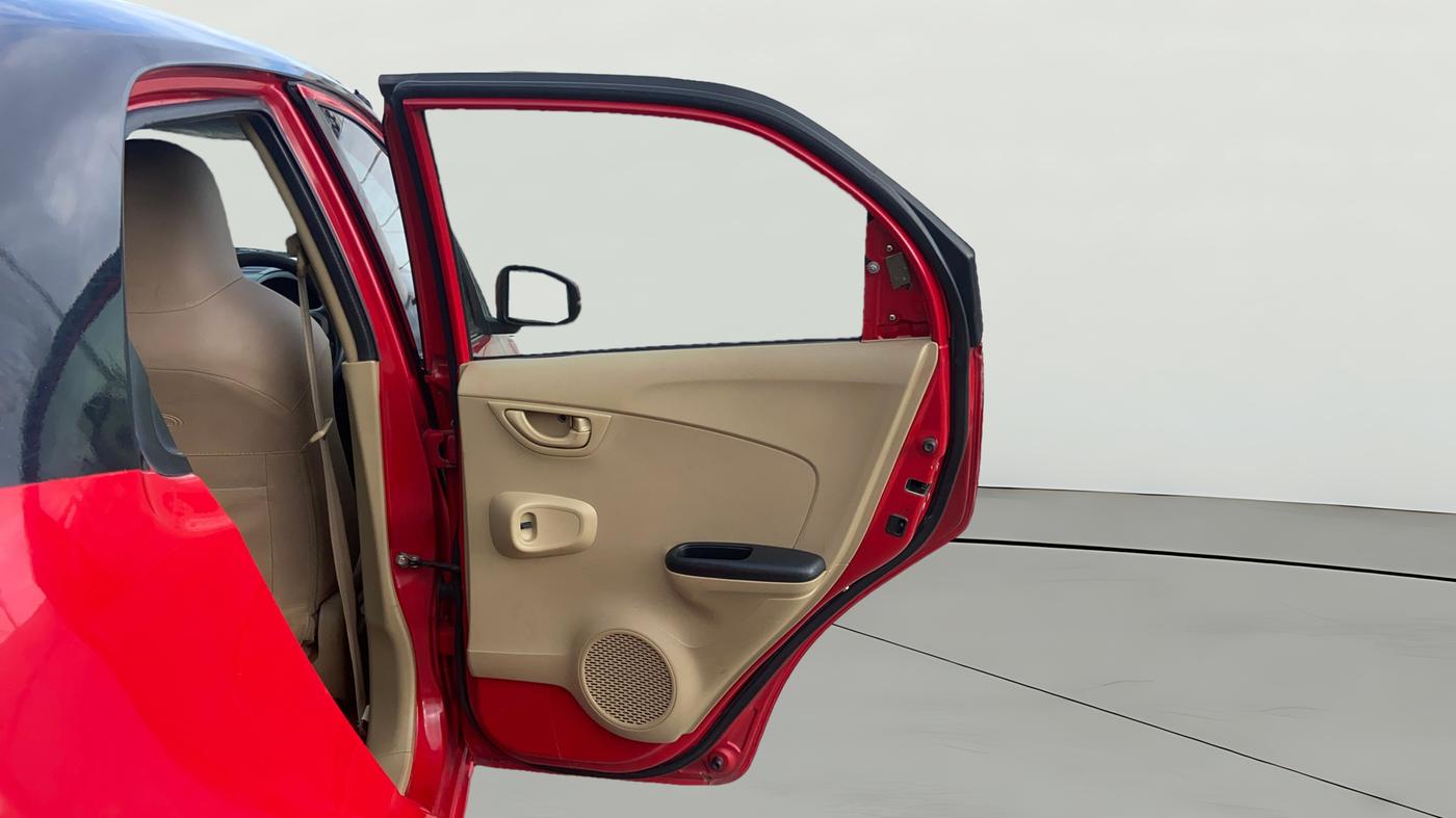 2015 Honda Brio VX AT, Petrol, Automatic, 63,920 km, RHS Rear Door