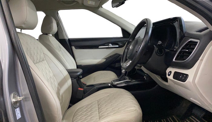 2019 KIA SELTOS HTX IVT 1.5 PETROL, Petrol, Automatic, 41,108 km, Right Side Front Door Cabin