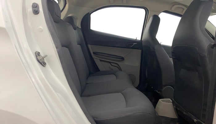 2017 Tata Tiago XT PETROL, Petrol, Manual, 61,022 km, Right Side Rear Door Cabin