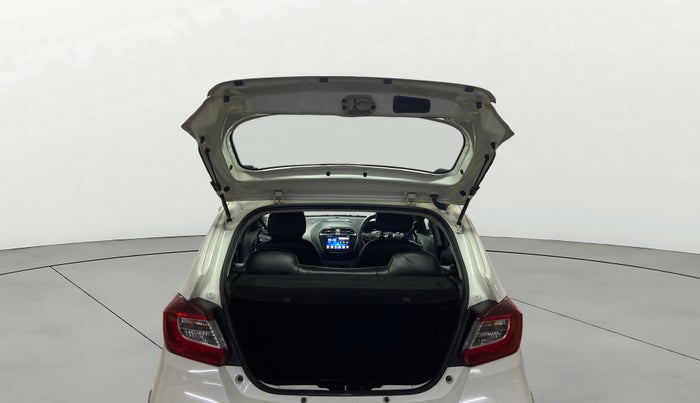 2022 Tata Tiago XT (O) PETROL, Petrol, Manual, 34,676 km, Boot Door Open