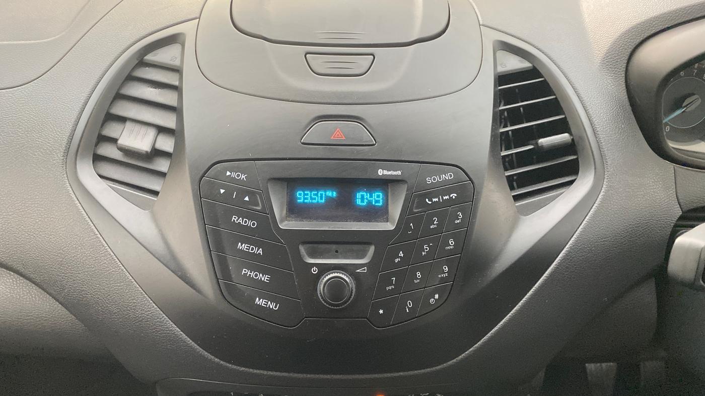 2017 Ford New Figo TREND 1.2 PETROL, Petrol, Manual, 41,939 km, Air Conditioner