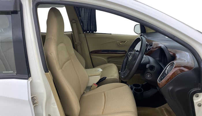 2015 Honda Mobilio 1.5L I-VTEC S, Petrol, Manual, 47,274 km, Right Side Front Door Cabin