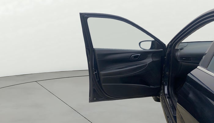 2023 Hyundai NEW I20 Sportz 1.2 IVT, Petrol, Automatic, 32,945 km, LHS Front Door