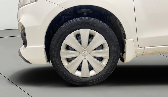 2017 Maruti Ertiga VXI, Petrol, Manual, 68,312 km, Left Front Wheel