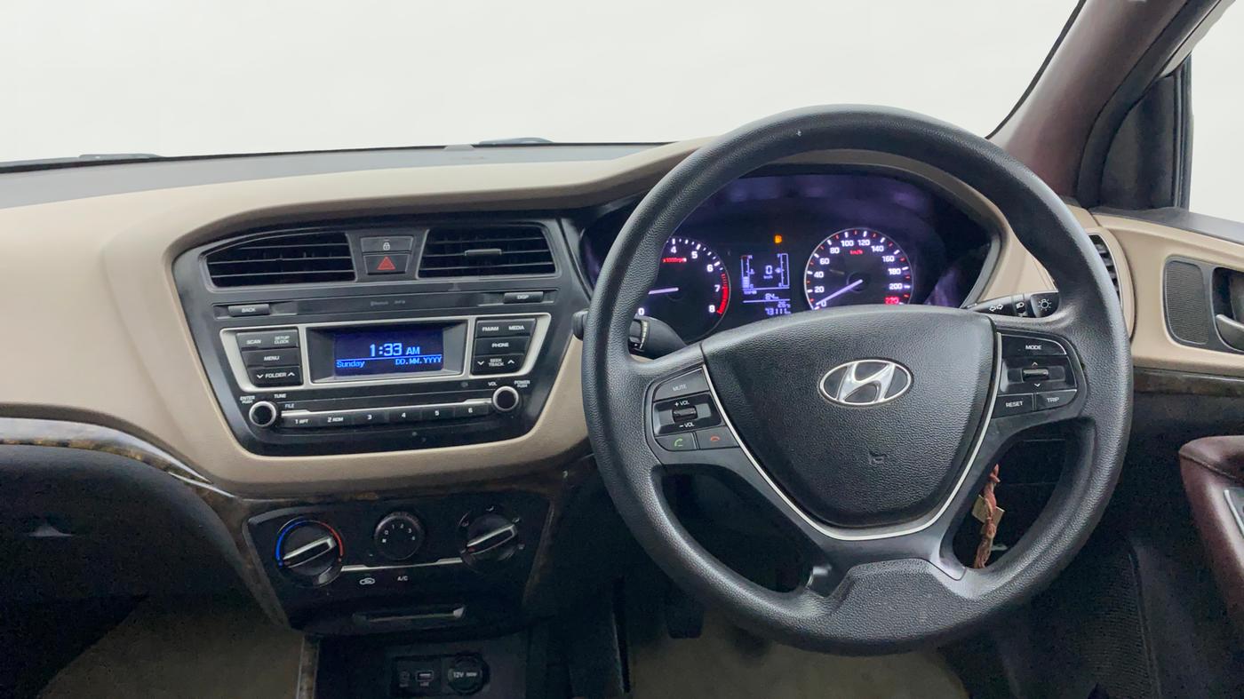 2015 Hyundai Elite i20 SPORTZ 1.2, Petrol, Manual, 73,103 km, Steering Wheel Close Up