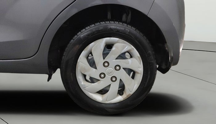 2019 Hyundai NEW SANTRO SPORTZ CNG, CNG, Manual, 1,42,730 km, Left Rear Wheel